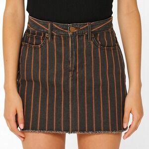 American Eagle Denim Mini Skirt Women‎ Size 8 Striped Frayed Hem Super Stretch